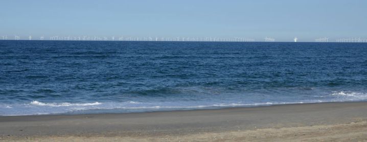 This a simulation of what 200 wind turbine that are almost 700 feet tall to the tip of the blade would like 10 miles off Kitty Hawk. Source: BOEM