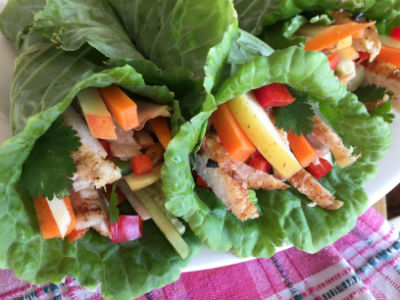A variety of raw vegetables and cooked meats and fish can be wrapped in raw collard leaves. Pjoto: Lix Biro
